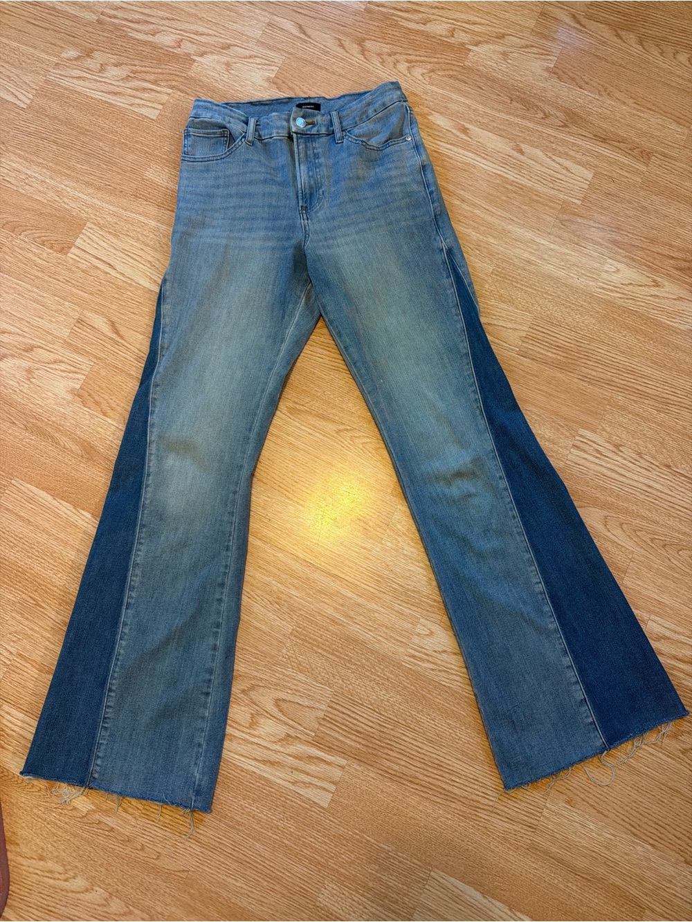 Express '70s Flare High Rise Flexx Hyper Stretch Jeans